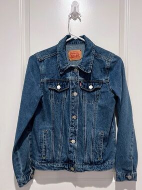 Levi's Youth XL Classic Denim Trucker Jacket - Blue Medium Wash